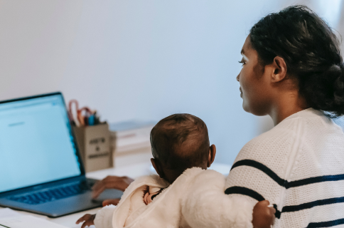 Supporting parenting in companies